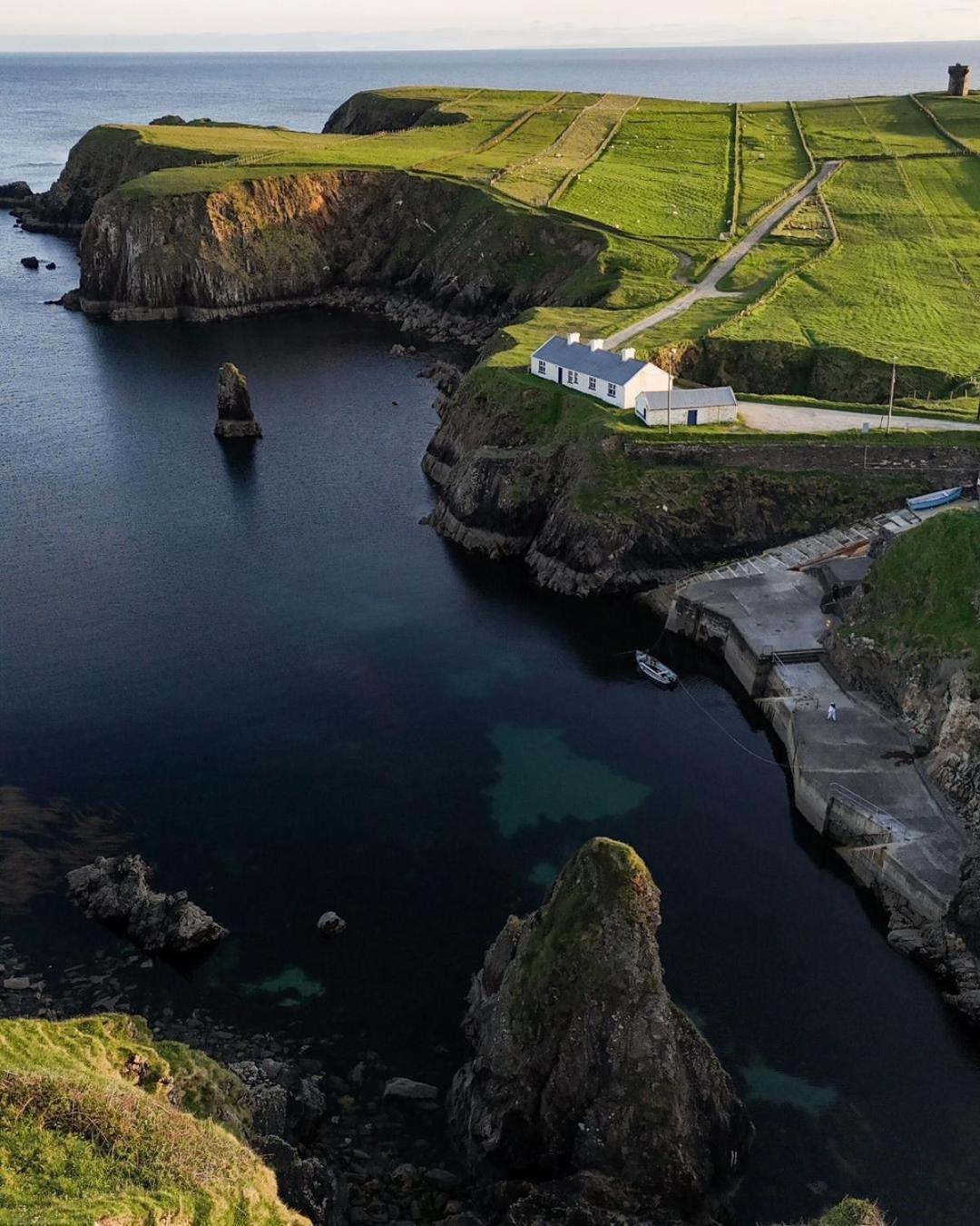 Hotel Aras Ghleann Cholm Cille Glencolumbkille Exterior foto